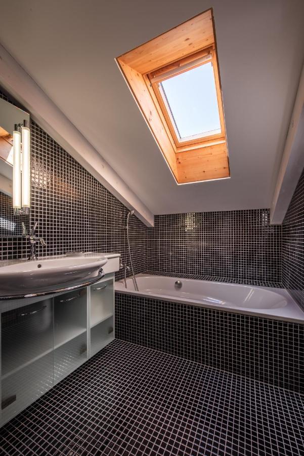 Chalet Schneehoren Penthouse Wengen Bagian luar foto